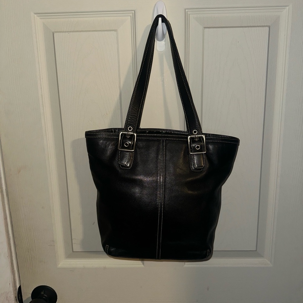 Vintage coach 9572